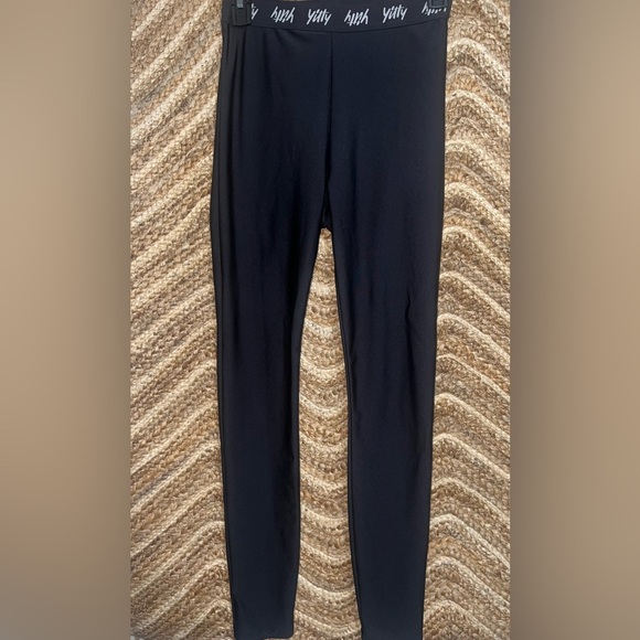 YITTY Women's Major Label Shaping High Waist Logo Black Leggings, Size S - Picture 1 of 9
